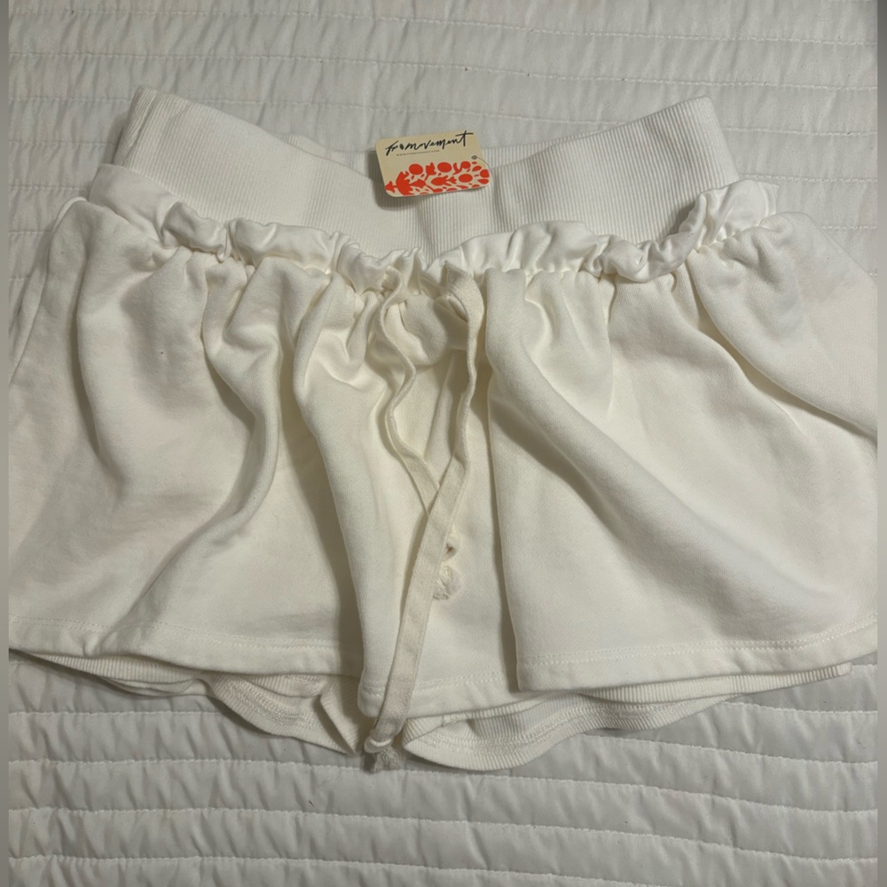 Free People Flirt Skort!!